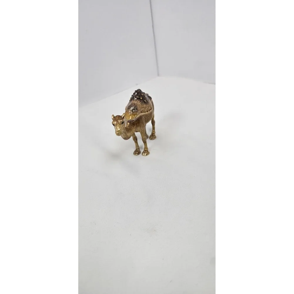 RUCINNI Camel‎ Jeweled Trinket Box Swarovski Crystal Hinged Minor Damage